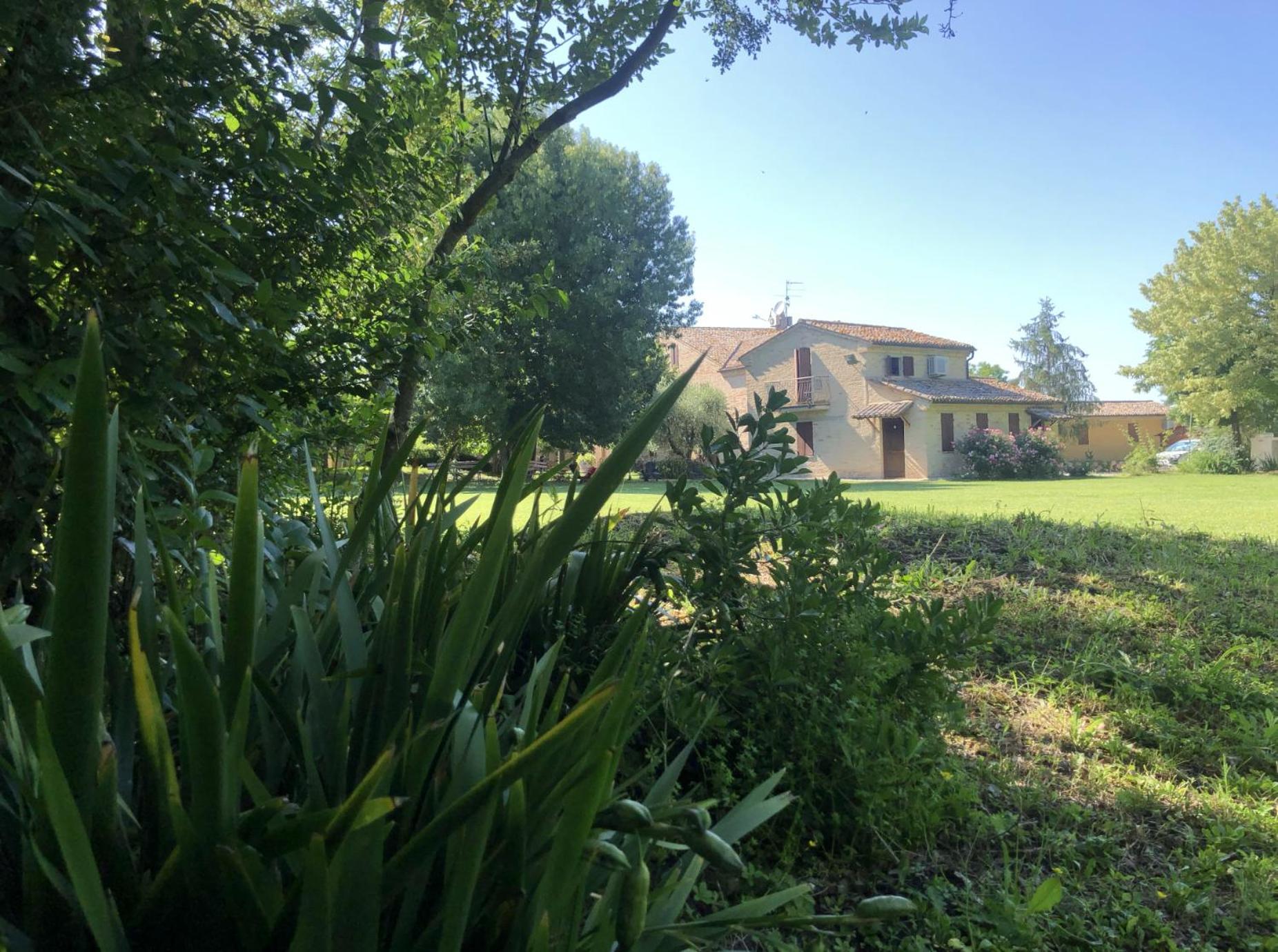 Albergo Le Case Macerata Luaran gambar