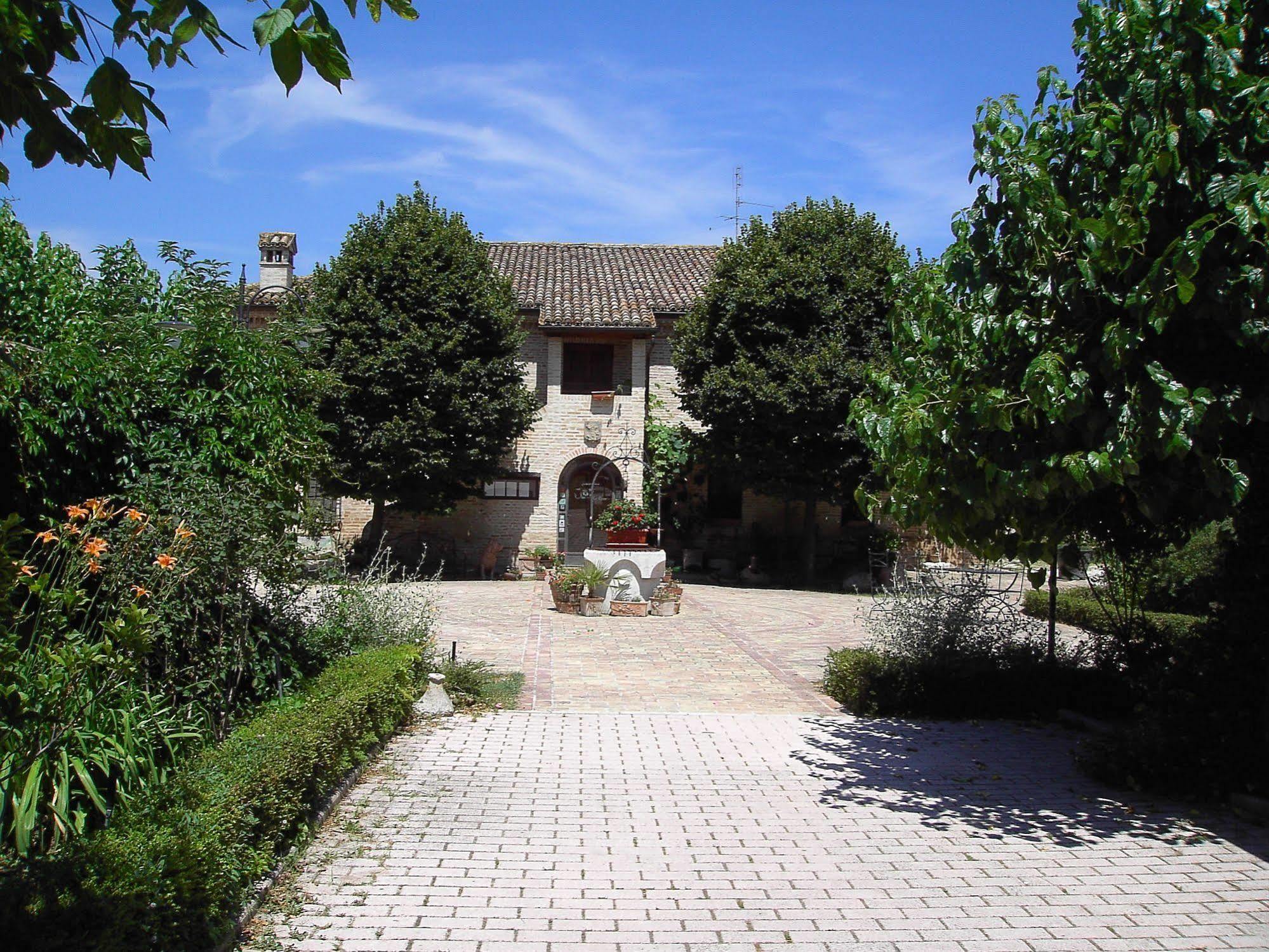 Albergo Le Case Macerata Luaran gambar